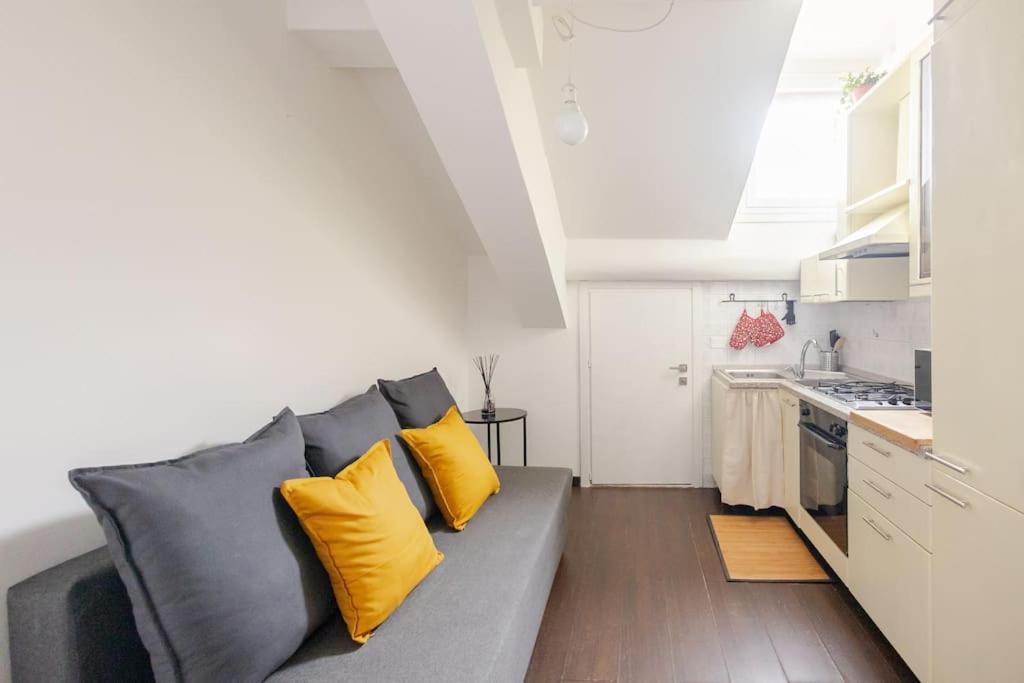 Ferienwohnung Sky-View Flat In Mailand Exterior foto